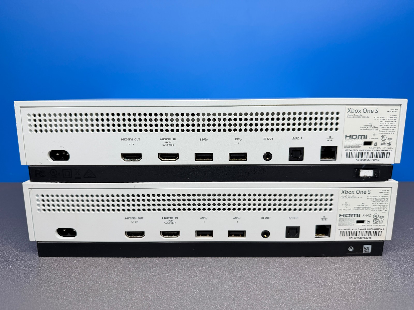 XBOX ONE S MODEL 1681 LOT OF 2 SYSTEMS CONSOLES BROKEN DEFECTIVE PARTS REPAIR