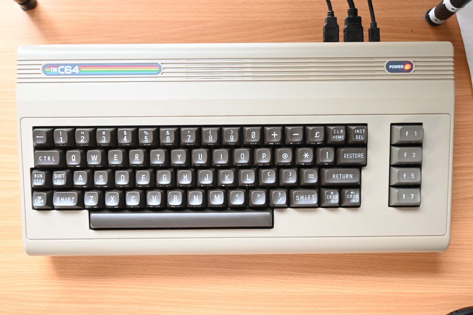 The C64 MAXI RETRO MICRO Computer CONSOLE Commodore 64 + Joystick Open Box