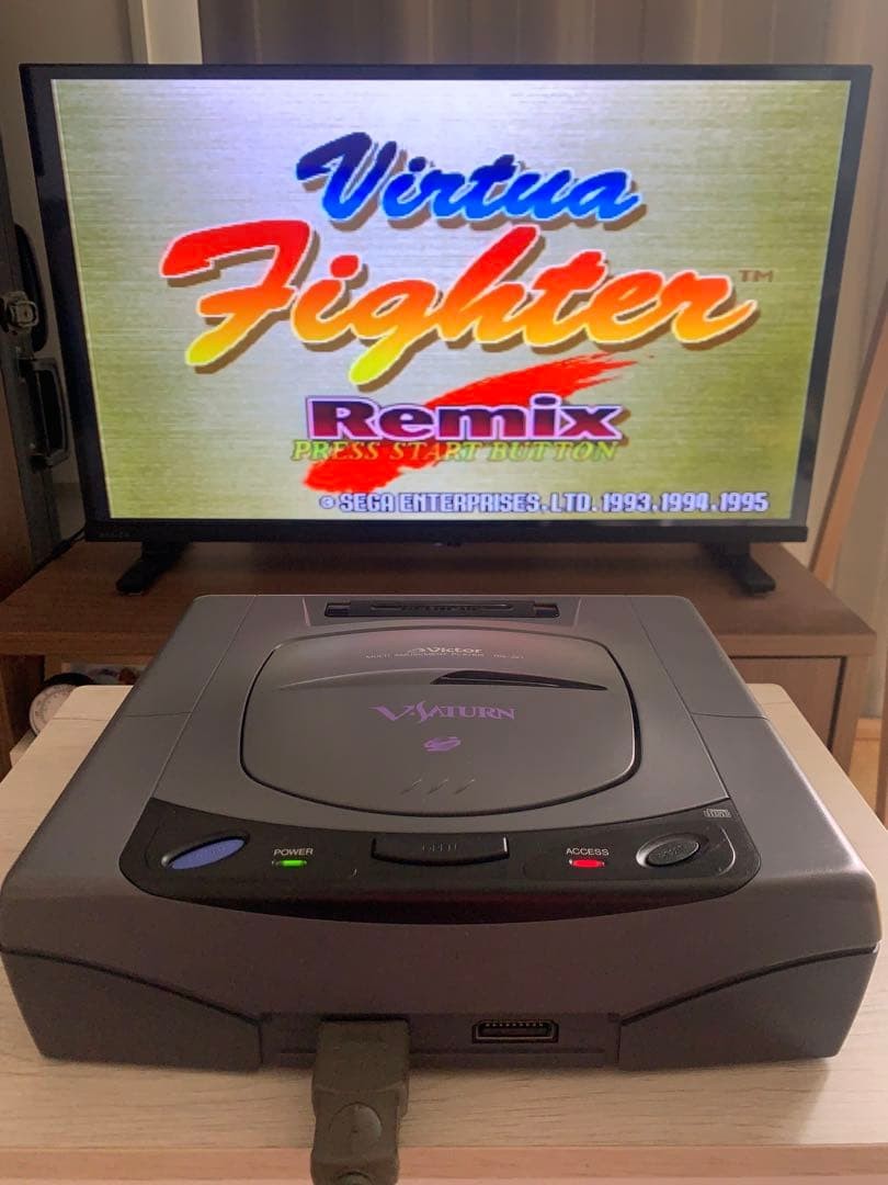 Victor V-Saturn Console + Controller Japan Model 3games Working s2055M