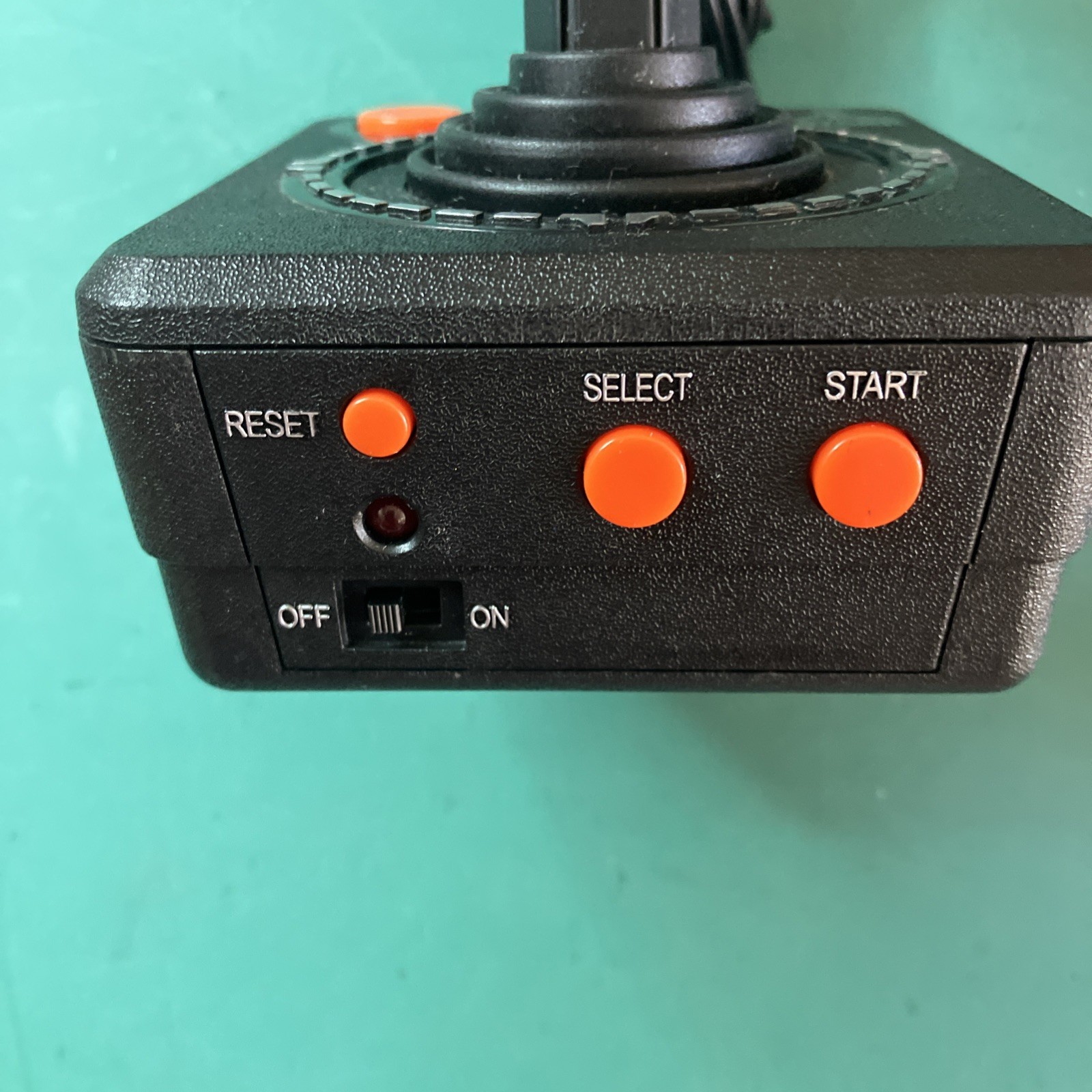 TV Games ATARI Plug and Play Gaming Console. Pong/Asteroids/Centipede. VERY GOOD