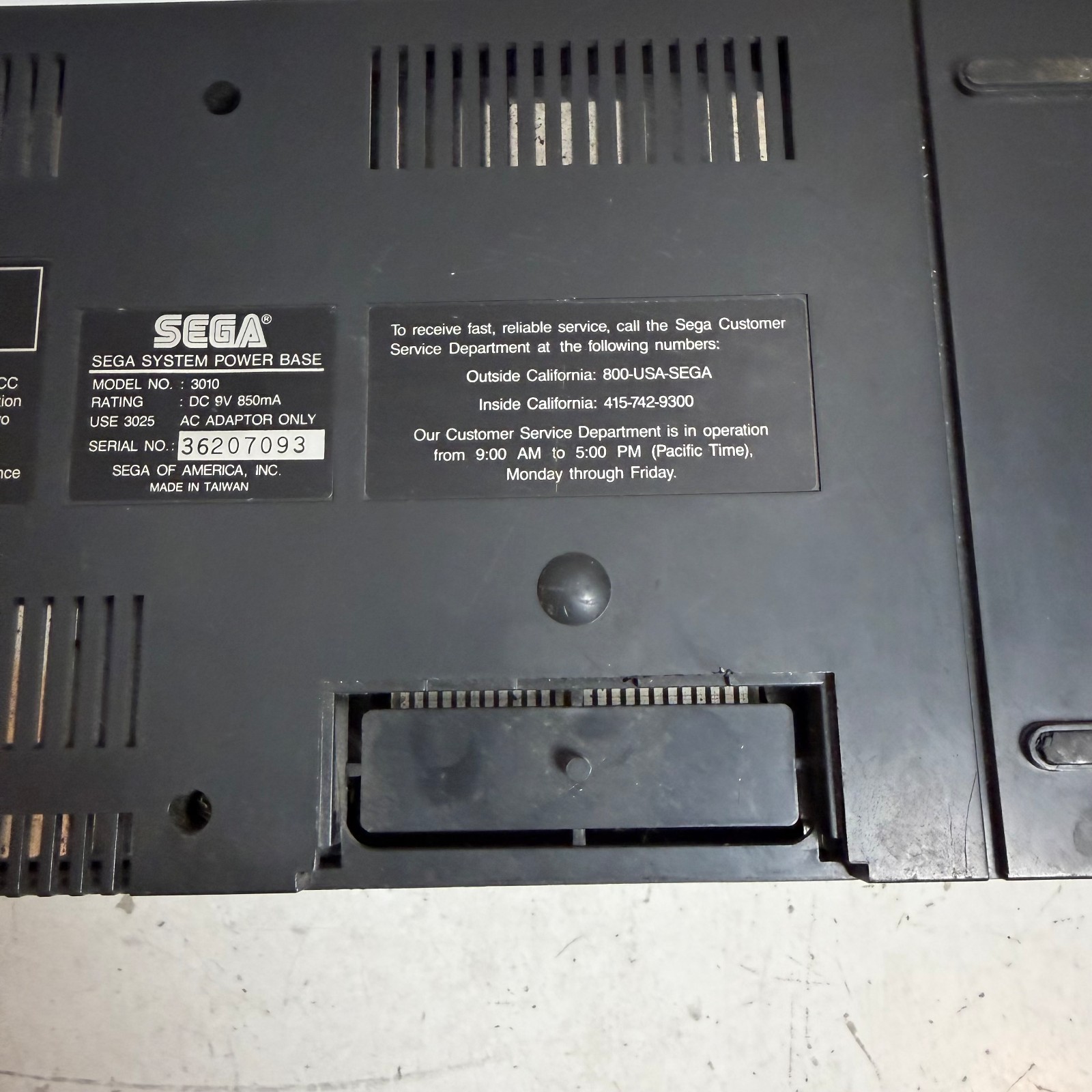 Sega Master System 3010 Black Power Base Home Video Gaming Console Only