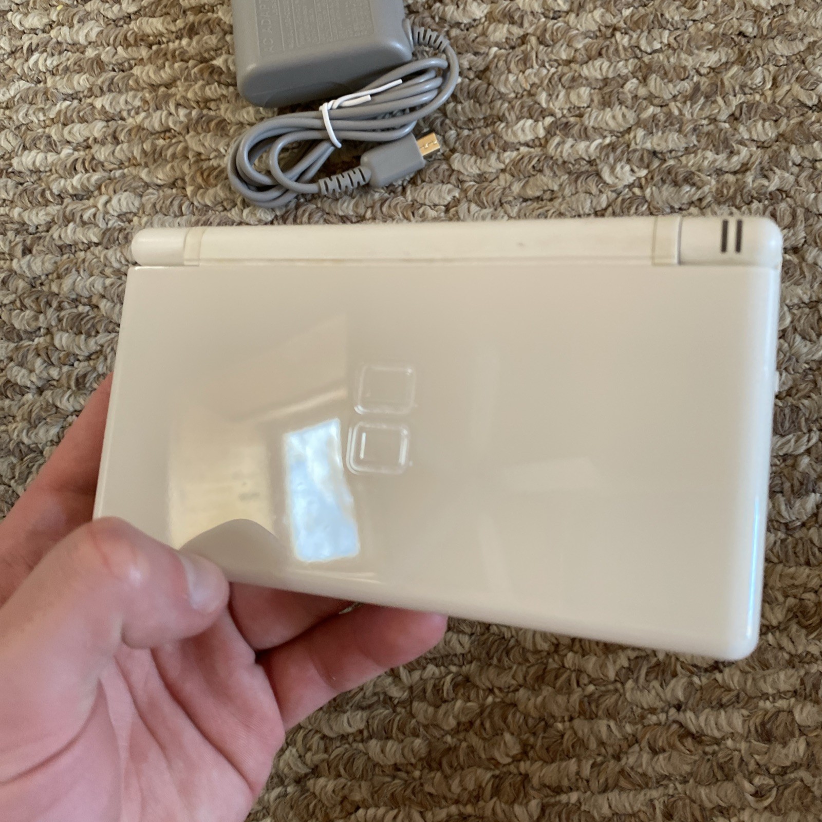 Nintendo DS Lite USG-001 Polar White w/ Charger USA