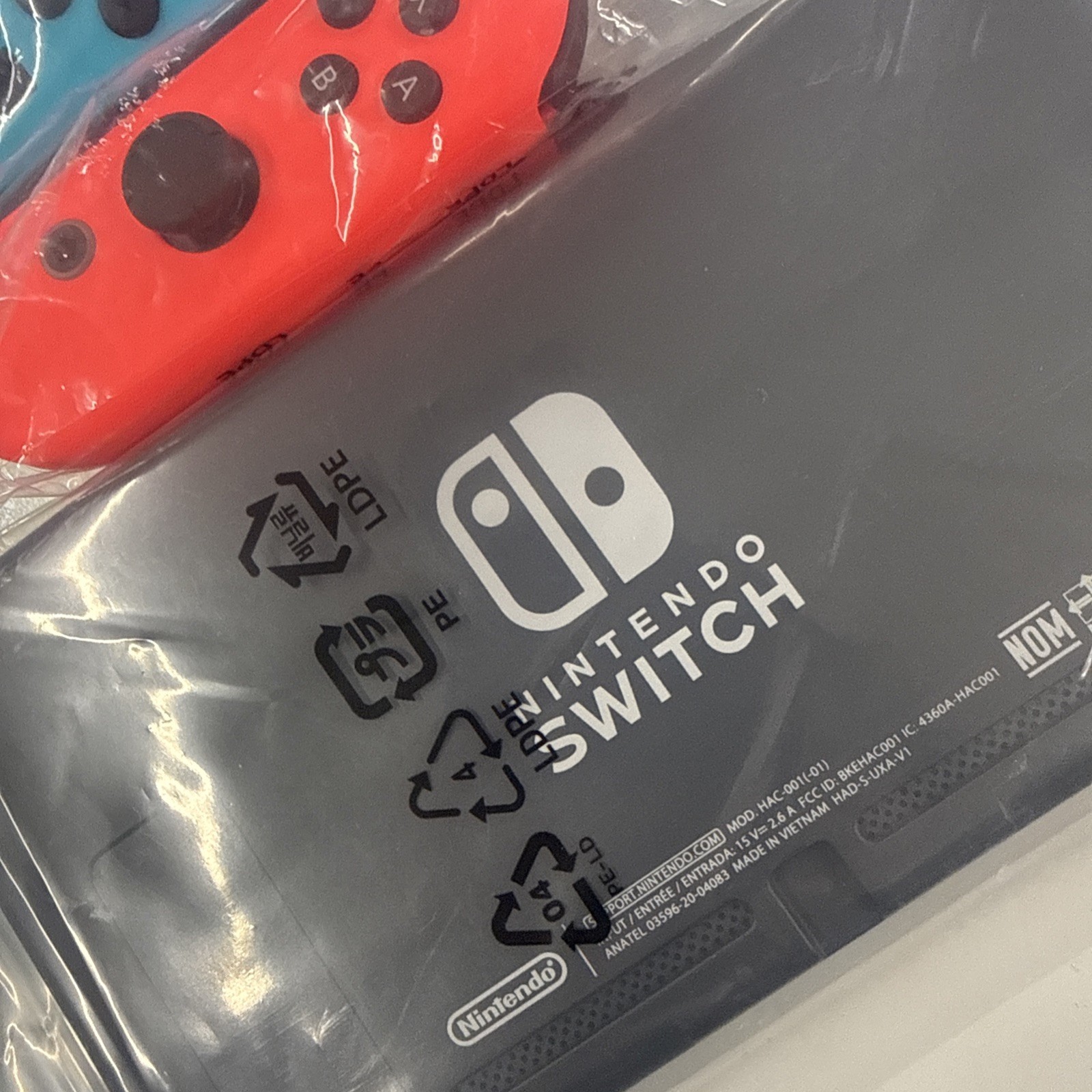 Nintendo Switch HAC-001(-01) 32GB Console with Gray Joy‑Con Open New