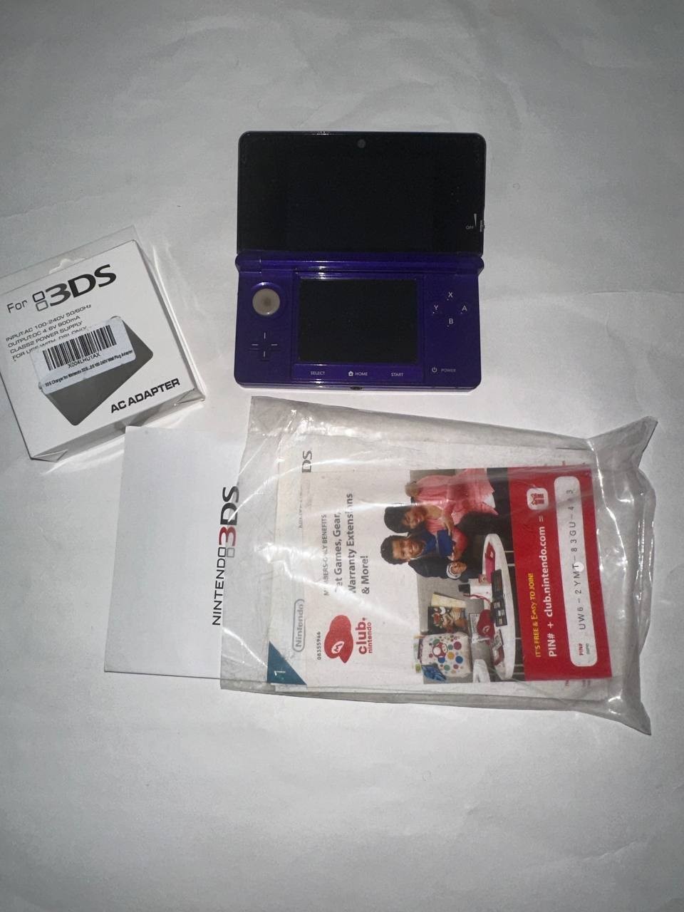 Nintendo 3DS Midnight Purple System + Charger Games 64GB SD OG Imserts Booklets