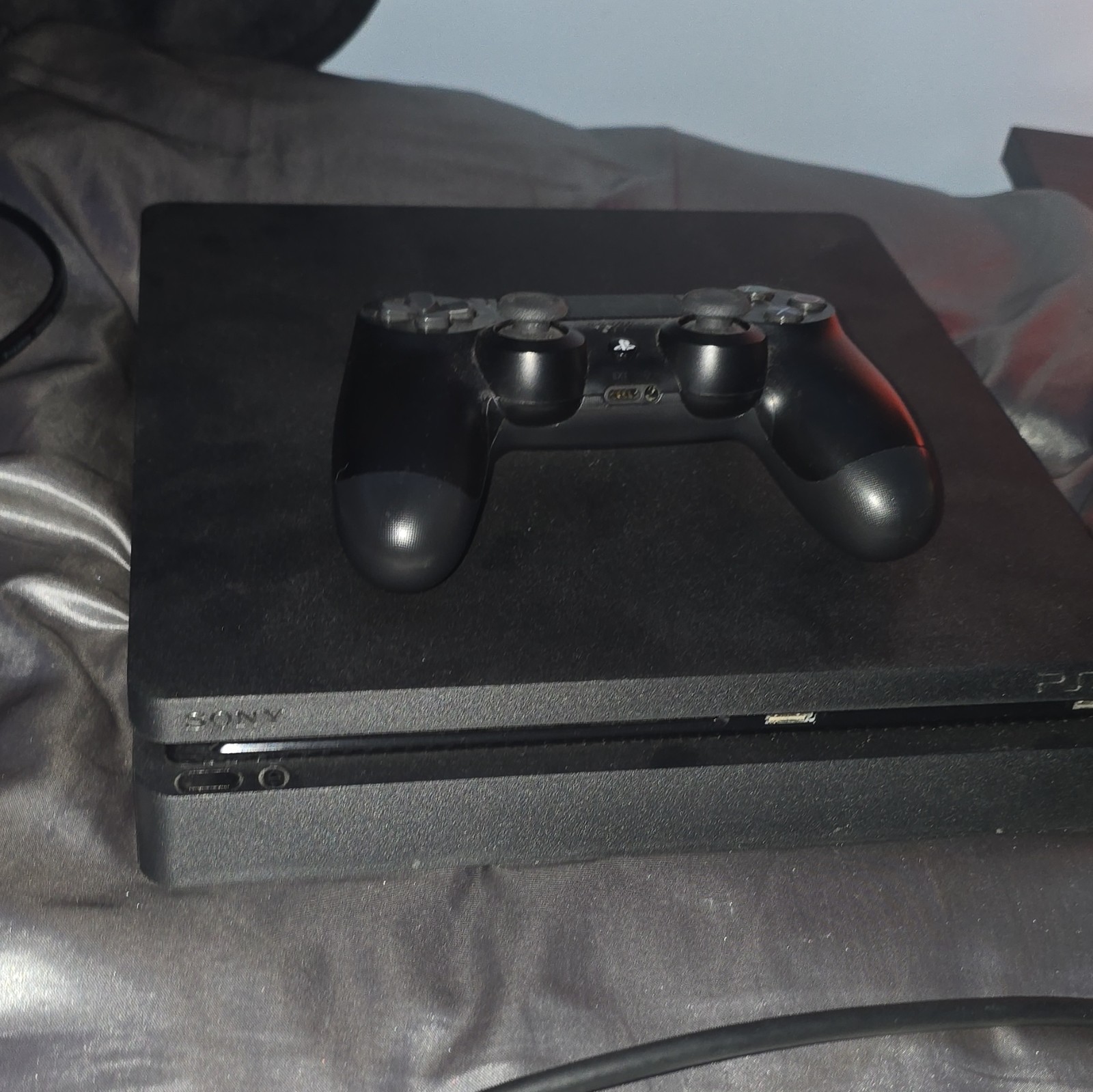 Sony PlayStation 4 Slim 1TB Black Spider-Man Bundle, HDR 1080p HDMI