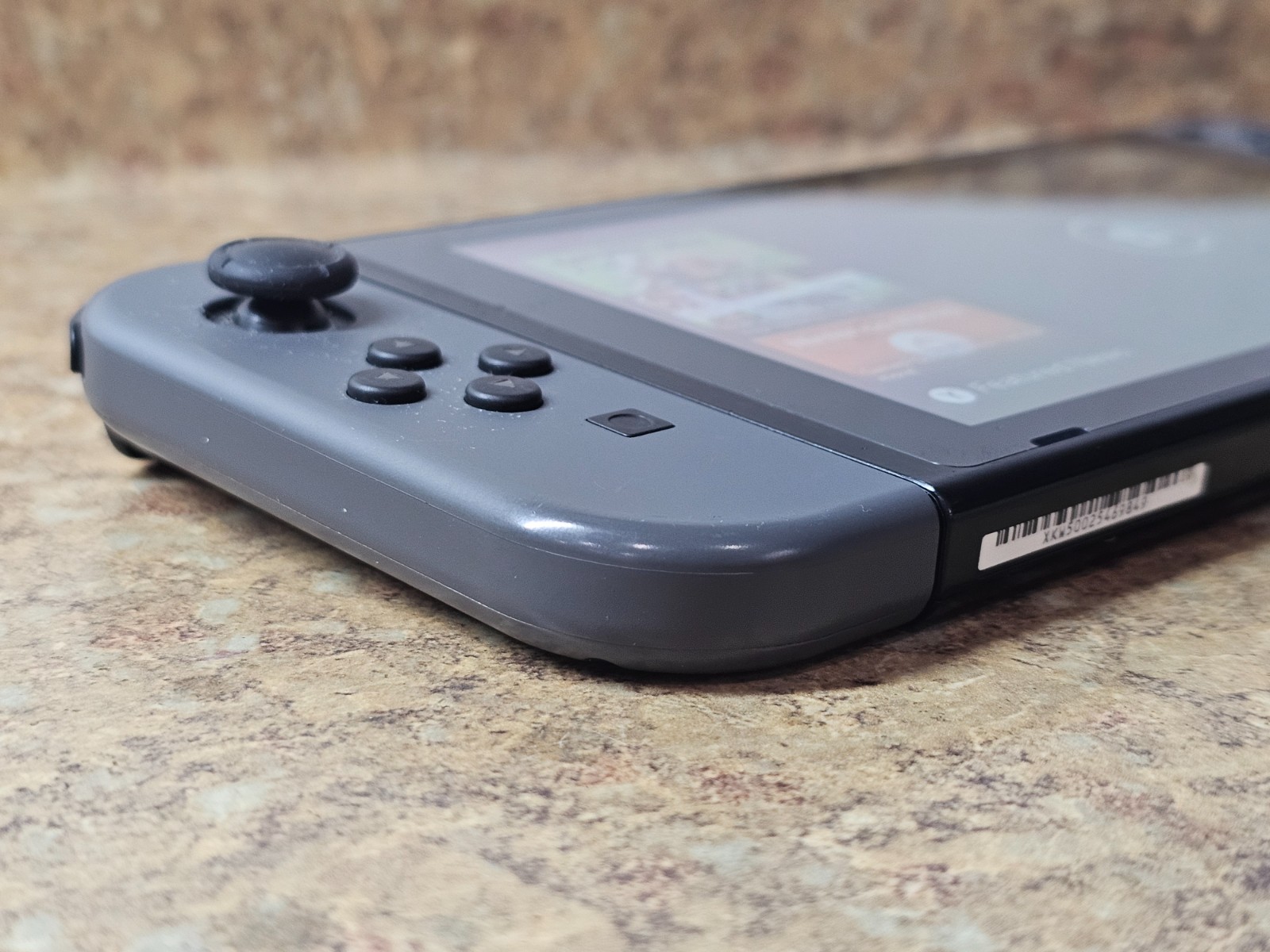 Nintendo Switch HAC-001 Gaming Console w/ Grey Joy-Cons Pre-owned