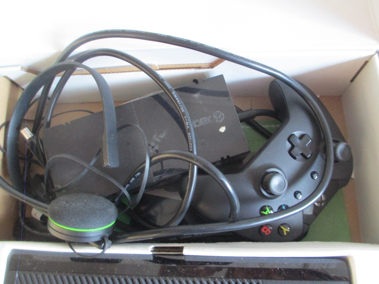Microsoft Xbox One 500GB Home Console – Black 1540/1520 With Original Box