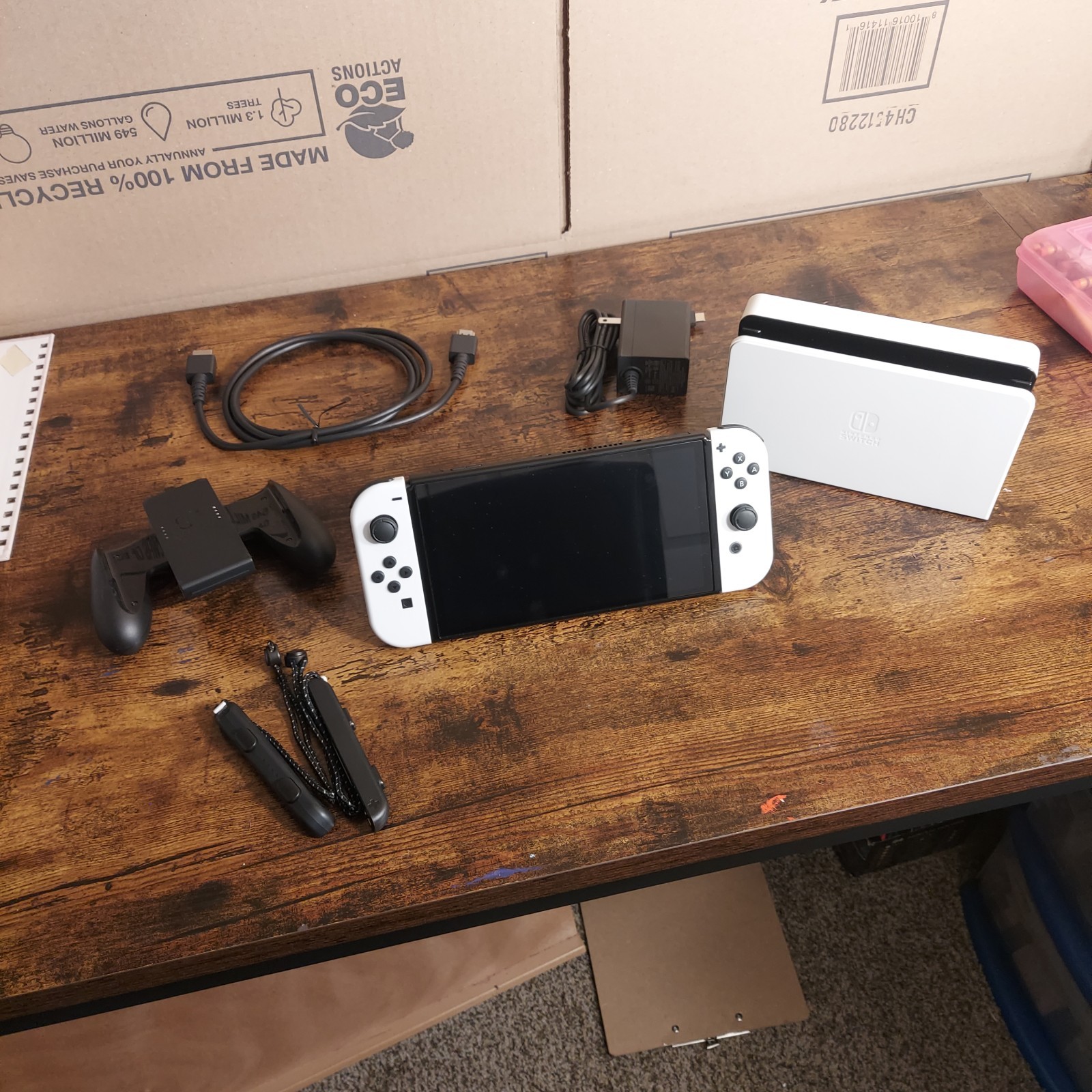 Nintendo Switch OLED Model 64gb White Joycons Bundle