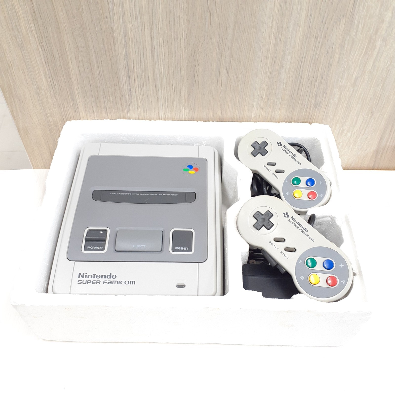 Nintendo Super Famicom Console with box 12 games CIB Japanese SNES SHVC-001