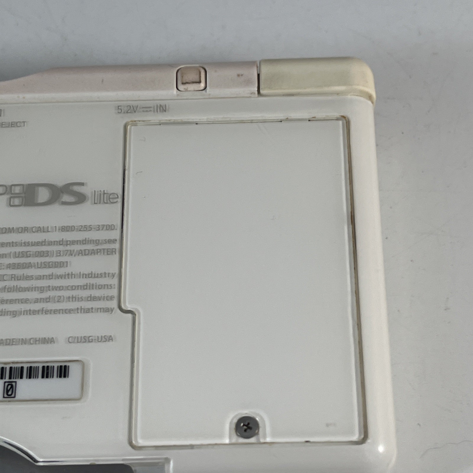 Nintendo DS Lite White Handheld System w/ animal crossing wild world