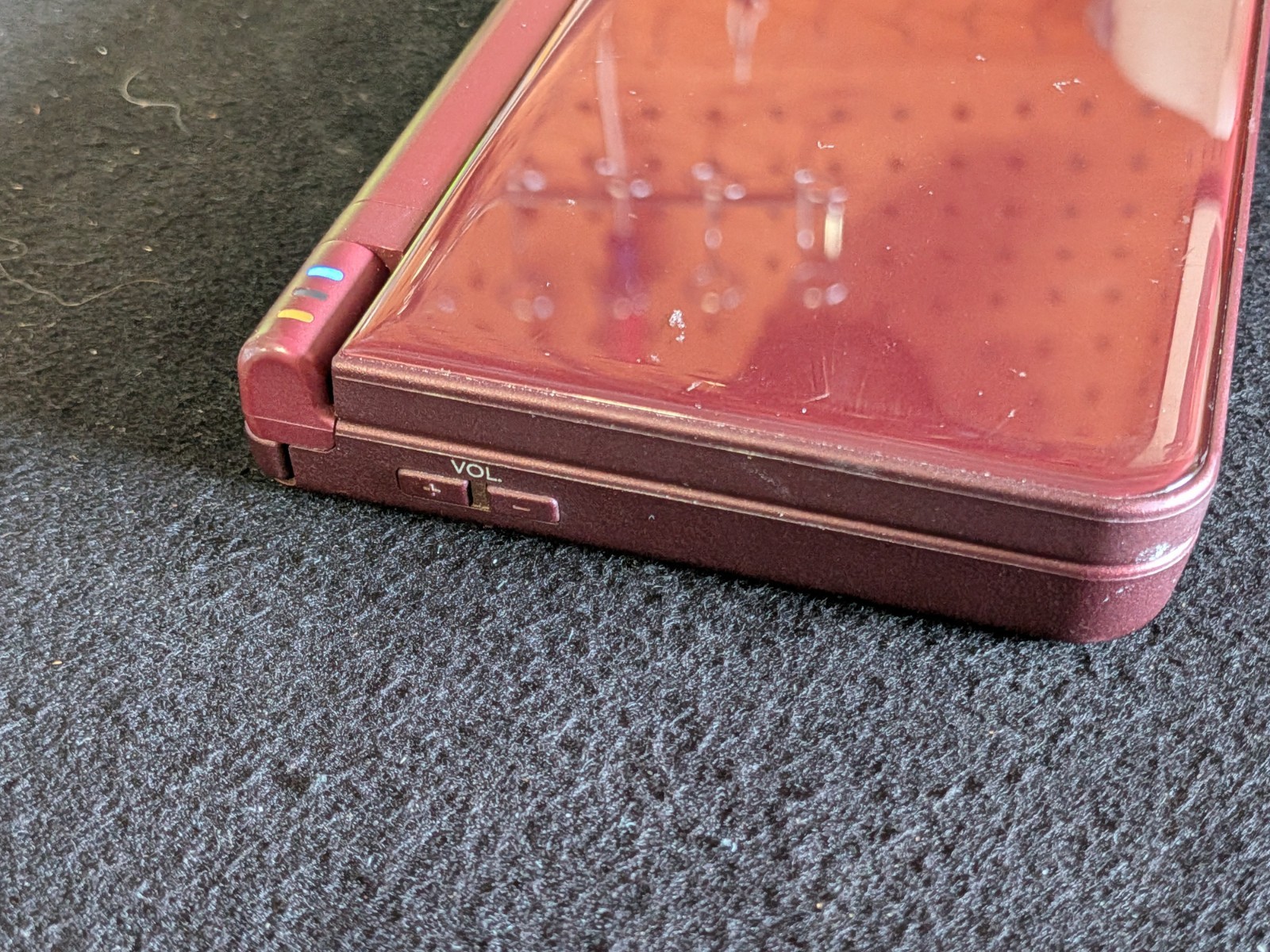 Nintendo DSi XL – Burgundy