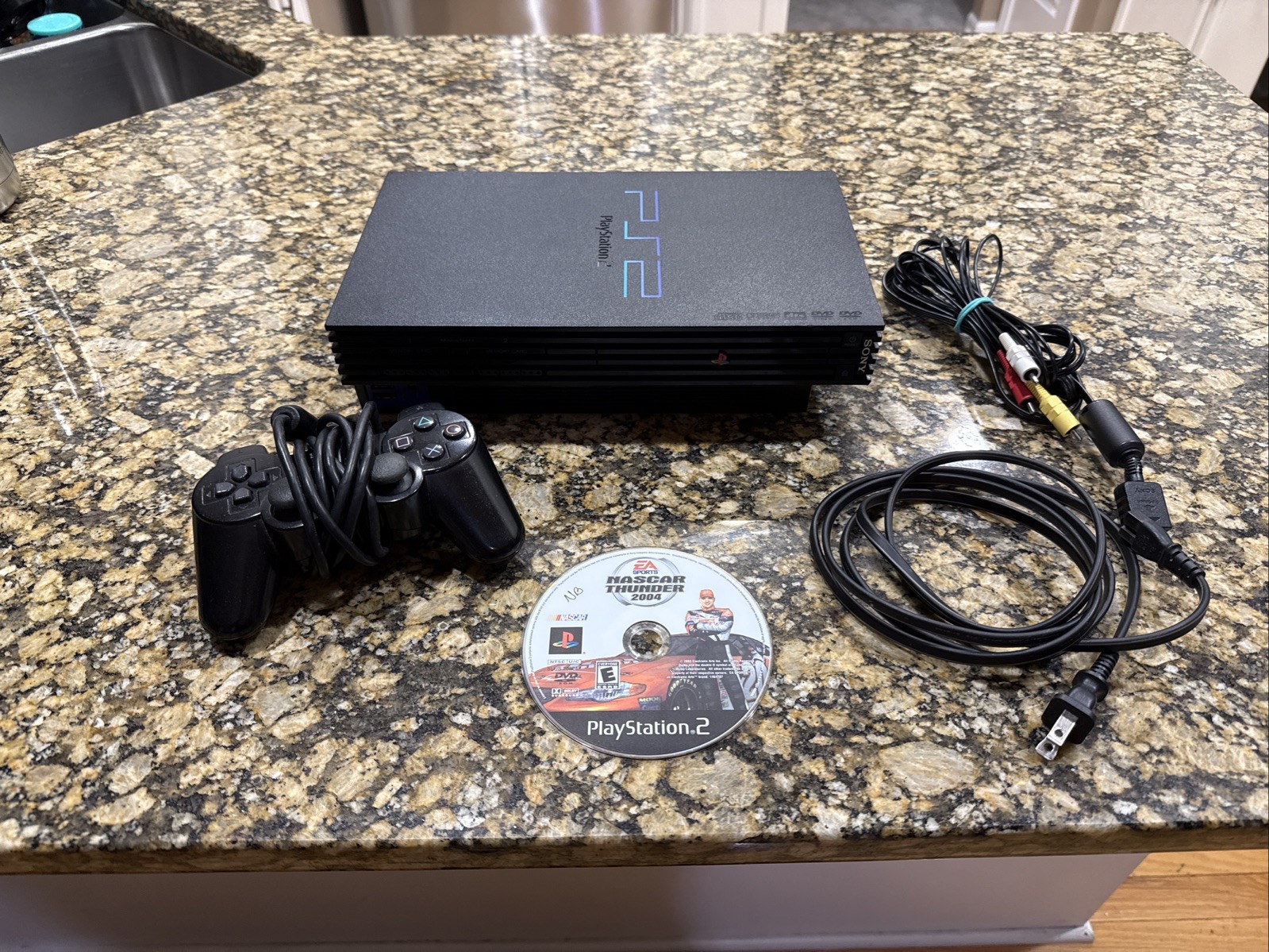 Sony PlayStation 2 Black Fat Console SCPH-39001 Bundle Controller Game Lot Works