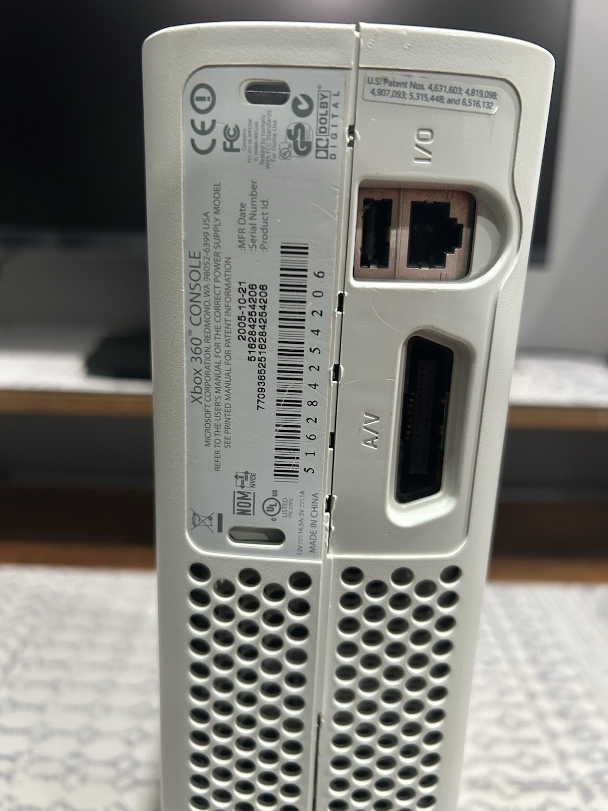 Microsoft Xbox 360 Pro 20GB Console – Matte White