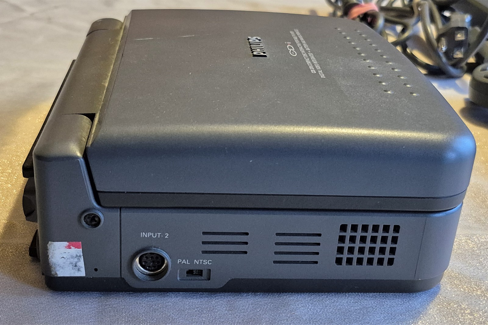 Philips 370 CDi Player Retro Console Nice Handheld Tested w/ Game Included VIDEO