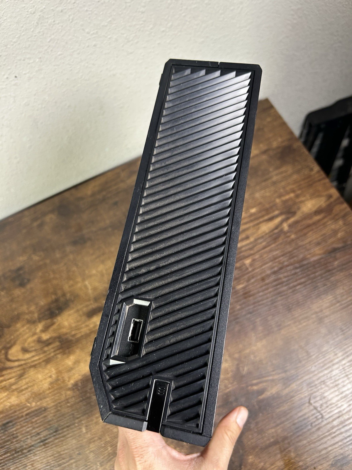 MICROSOFT XBOX ONE GAMING CONSOLE | 1540 | 1TB | NO POWER CABLE
