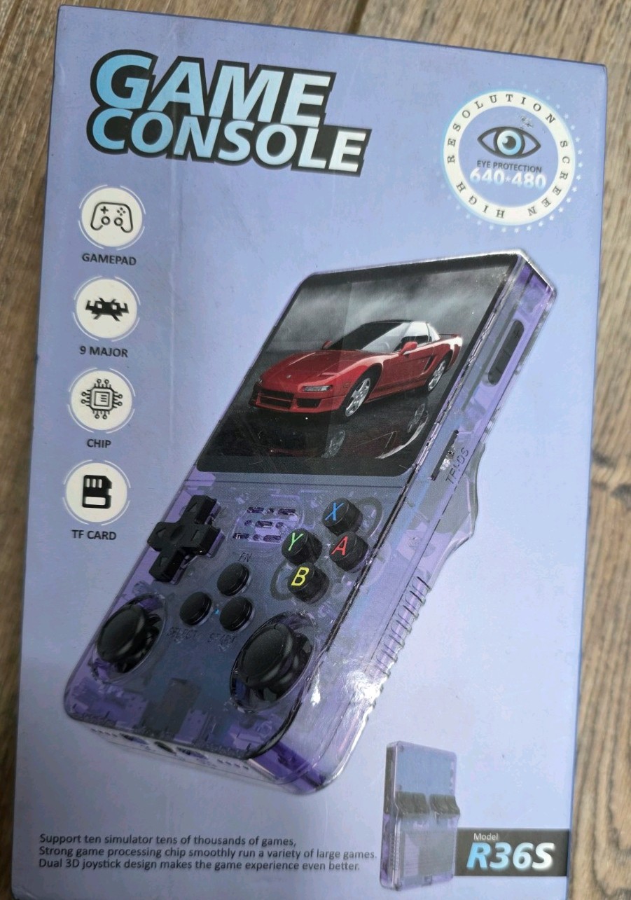 R36S Handheld Game Console 64GB Wi-Fi Bluetooth 640×480, White (2023)