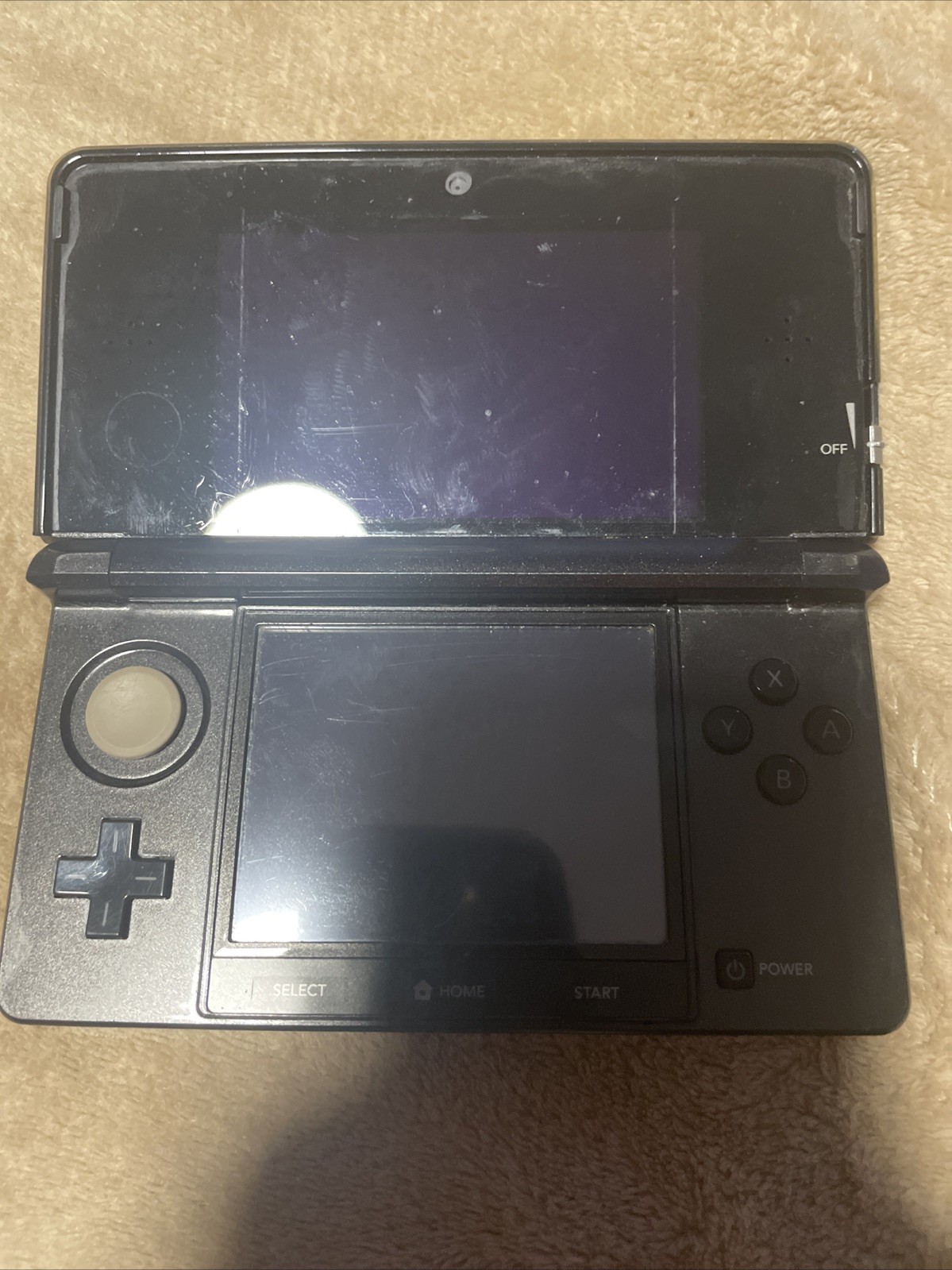 Nintendo 3DS 2GB Handheld System – Black Right Trigger Doesn’t Work READ DESC
