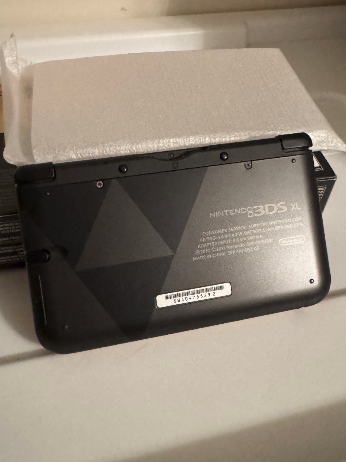 Nintendo 3DS XL The Legend of Zelda Link Between Worlds Edition – Great Conditon