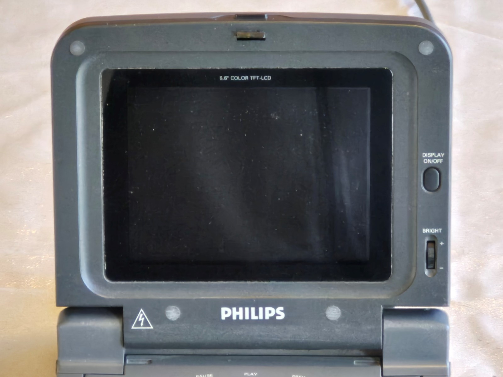 Philips 370 CDi Player Retro Console Nice Handheld Tested w/ Game Included VIDEO