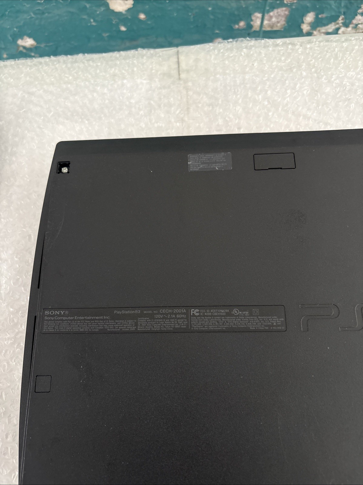 Official Sony PlayStation 3 PS3 Slim Console Powers On CECH-2001A