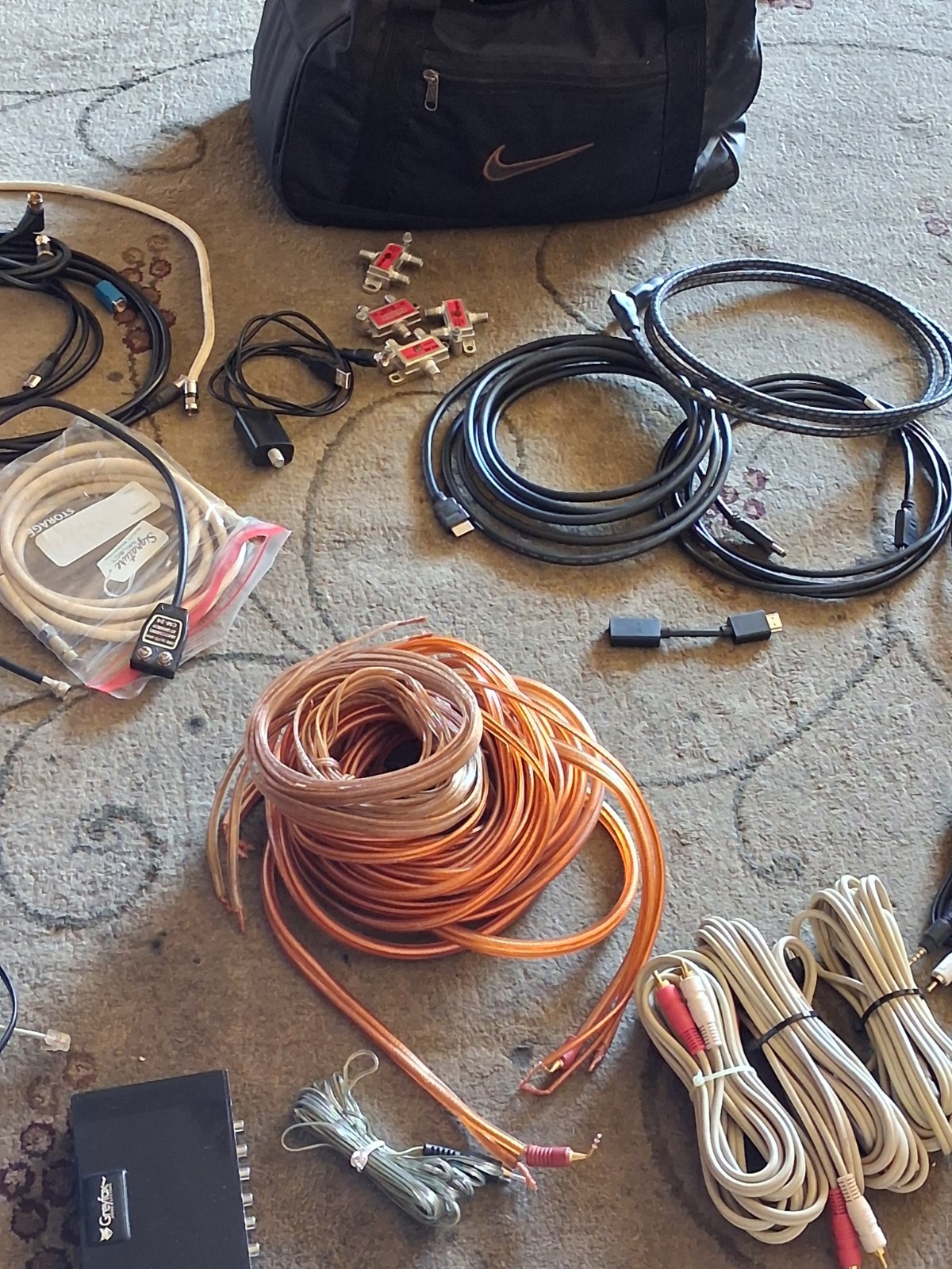 Vintage ✨️ Used PWR Cords,Cables,Hdmi,RCA,Sony Playstation 2 Cables ,All In PICS