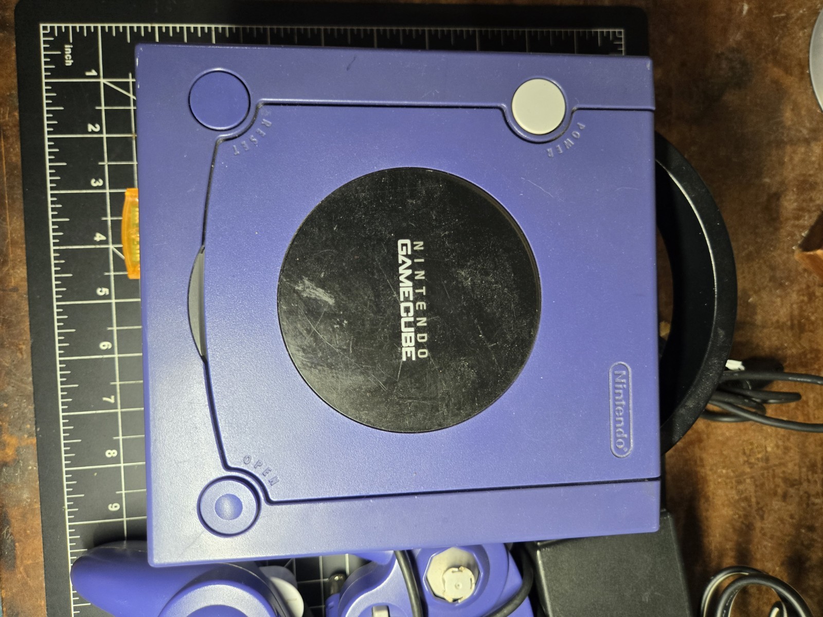 Nintendo Gamecube Indigo Purple – Console DOL-001 W/ OEM Power Supply & AV Cable