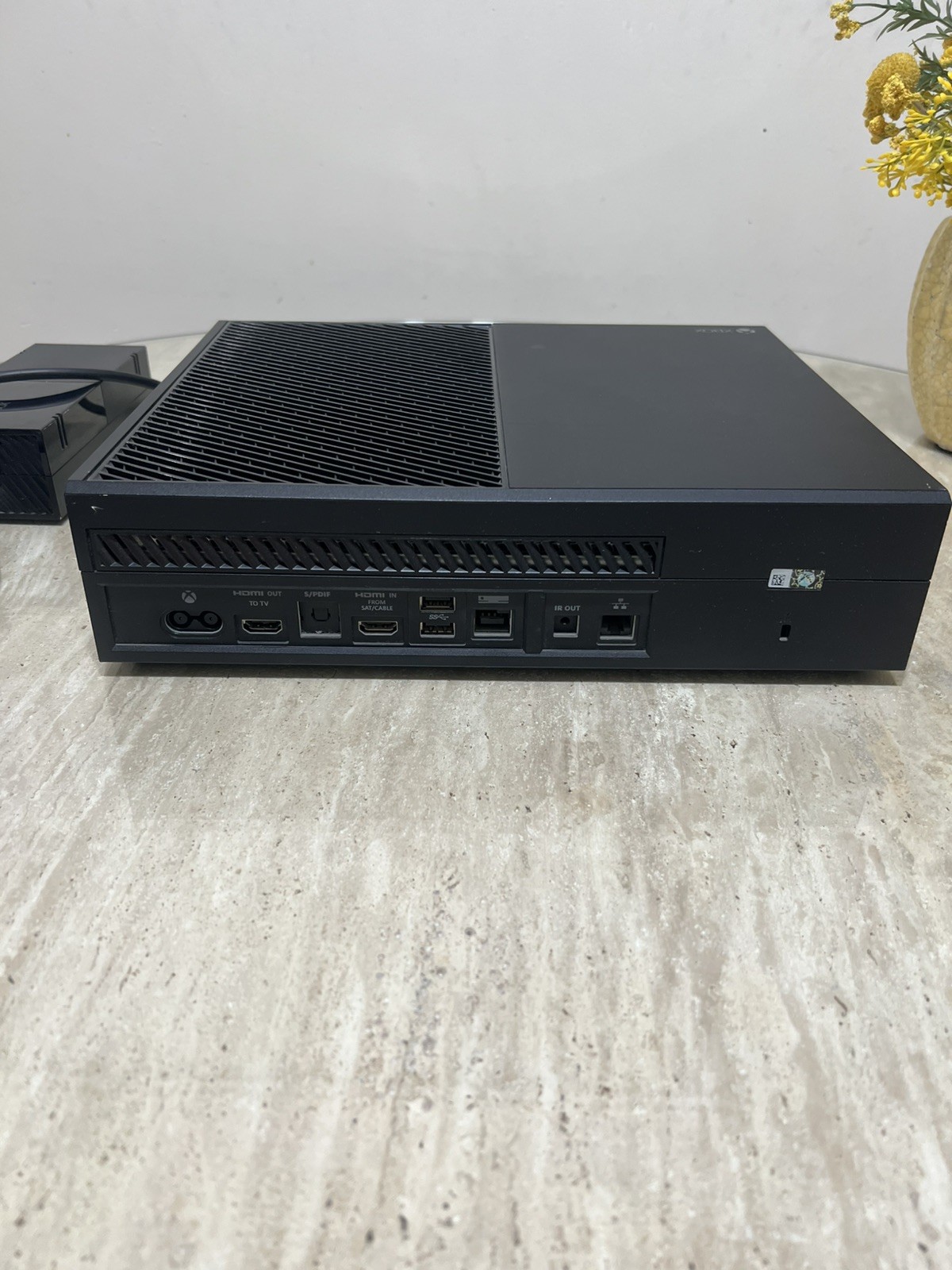 Microsoft Xbox One 1TB Black Console With Rechargeable Battery Pack