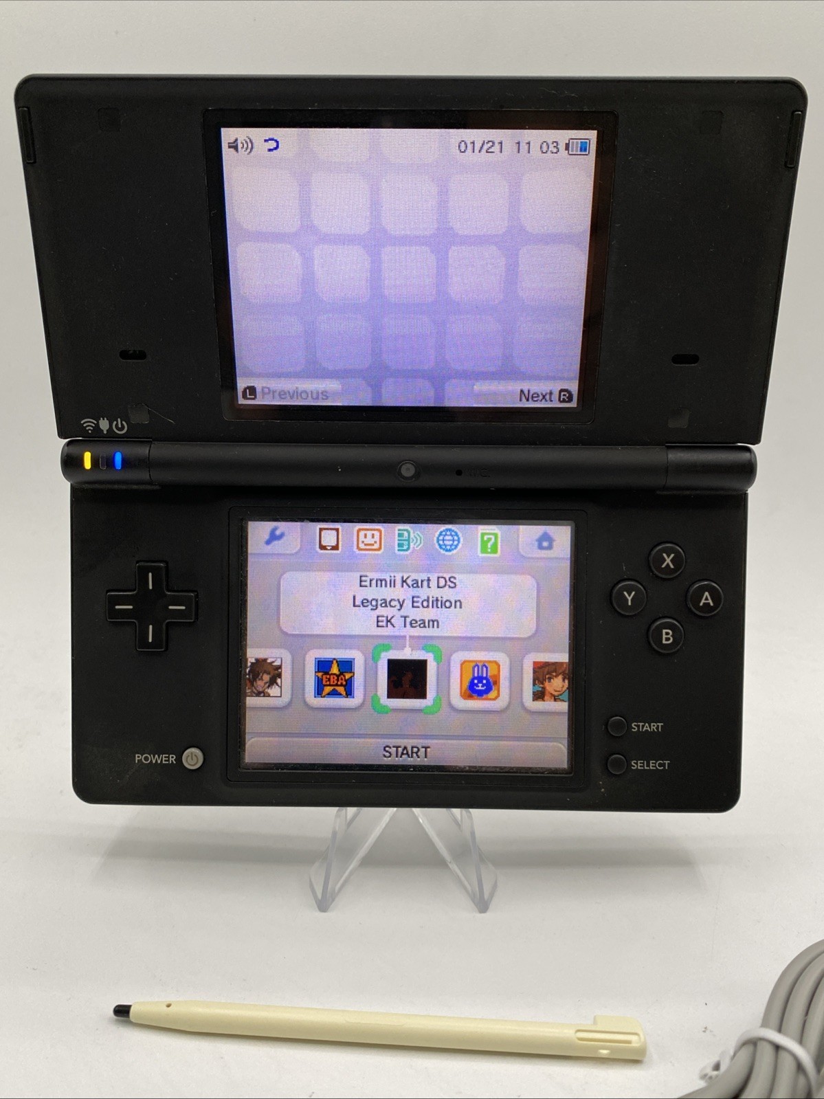 Nintendo DSi Black – Includes Preloaded Library (Large Collection)
