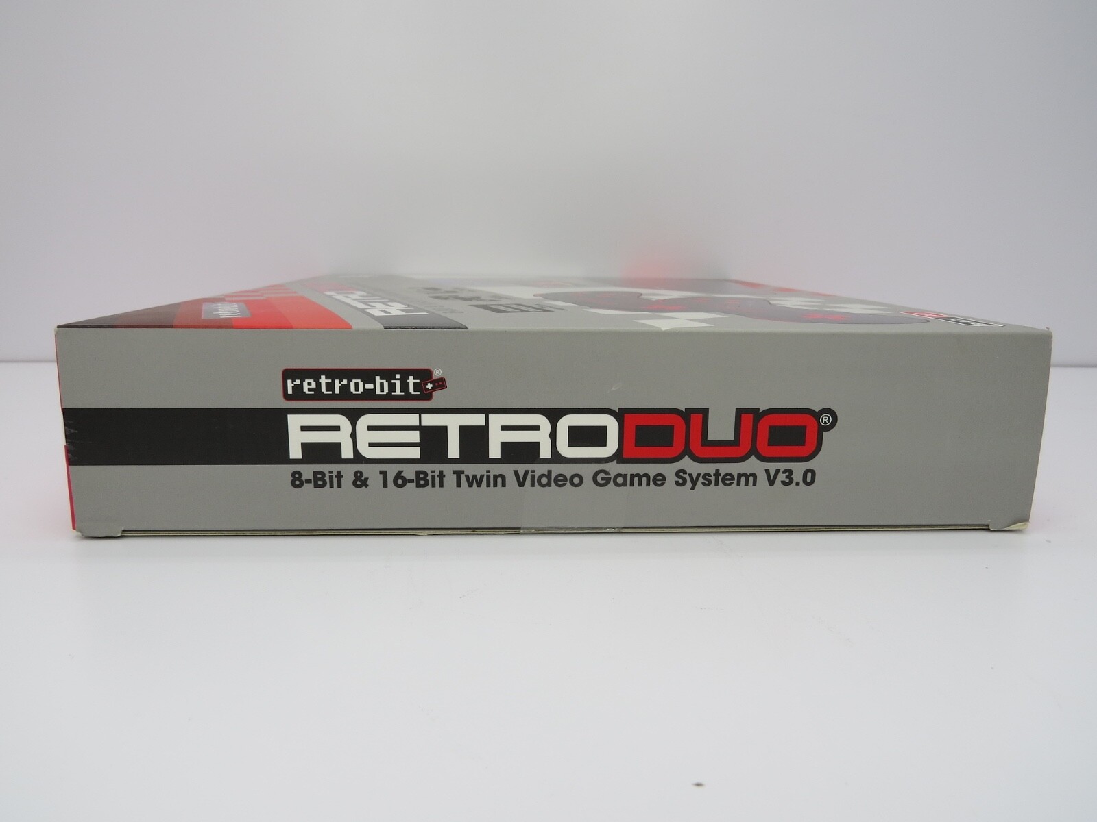 Retro-Bit RetroDuo Video Game Console 2 in 1 NES & SNES 8 Bit & 16 Bit Black Red