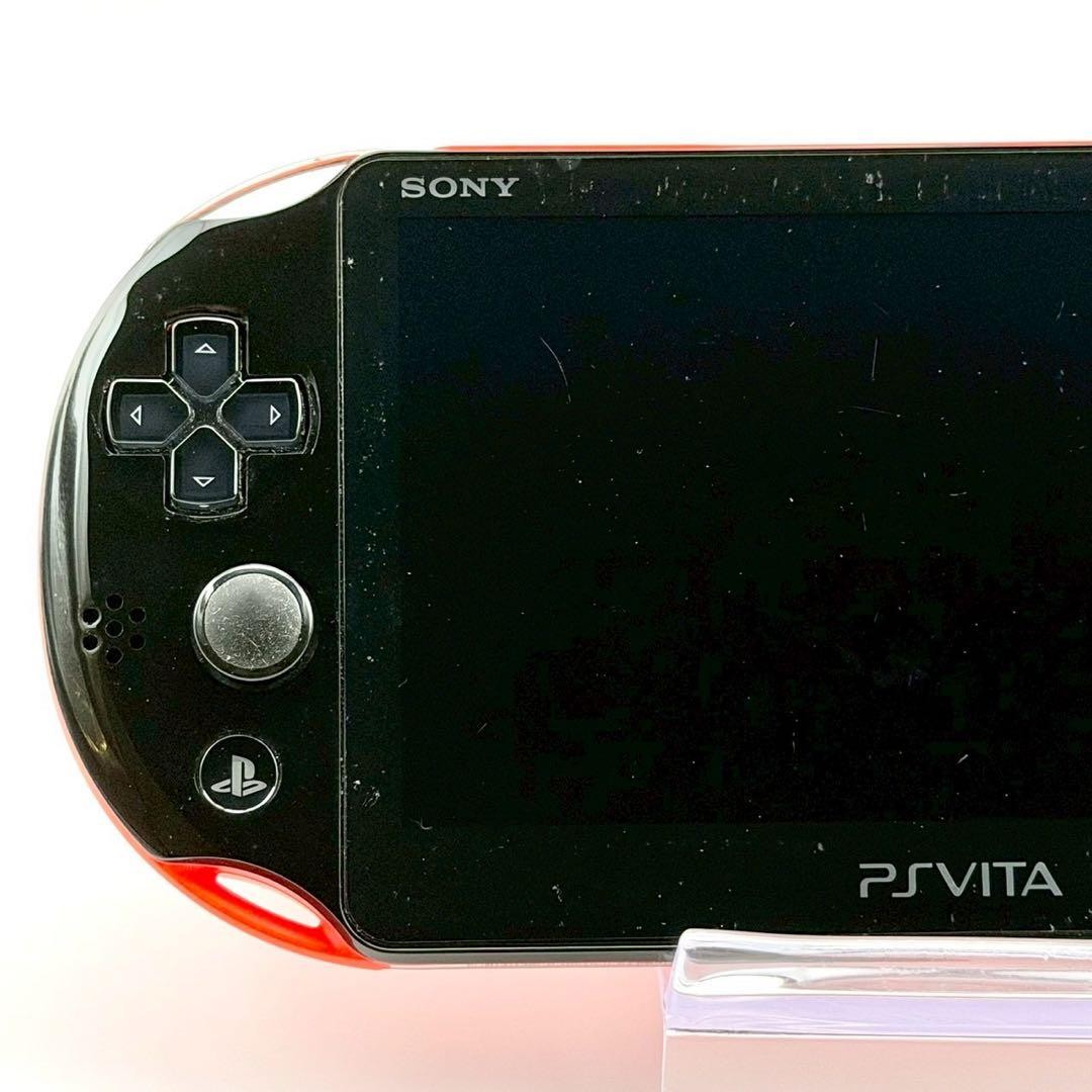 sony PSVITA PCH 2000 Console with 16GB and many accessories