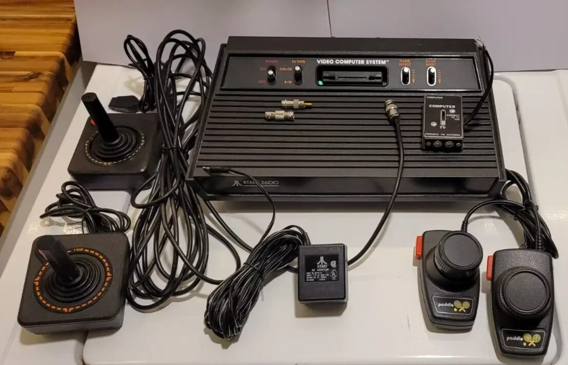 Atari 2600 CONSOLE Darth Vader Black Edition, CX2600A TESTED & Working Console