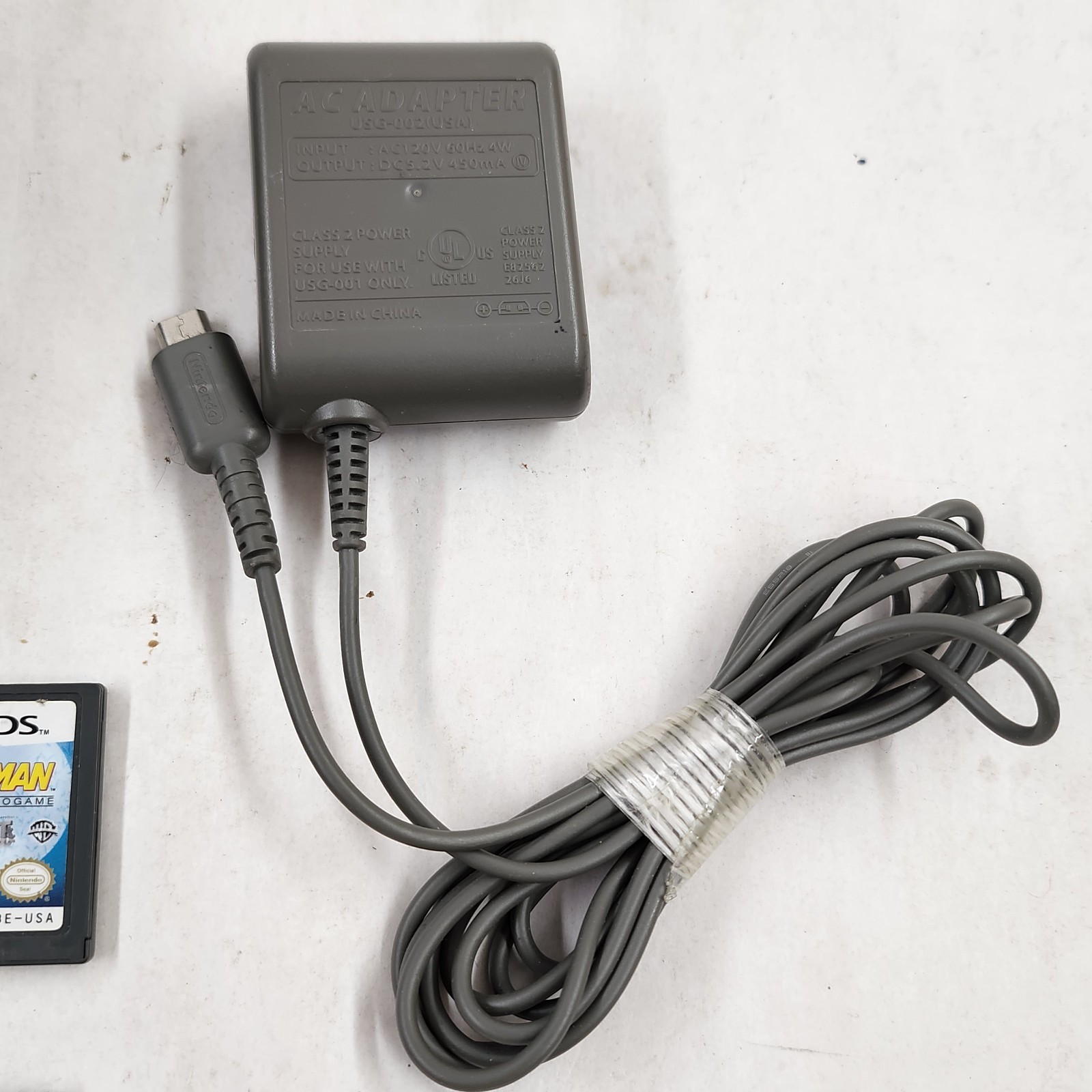 Nintendo DS Lite Crimson + Charger Stylus Games Case Lego Batman Zoo Tycoon
