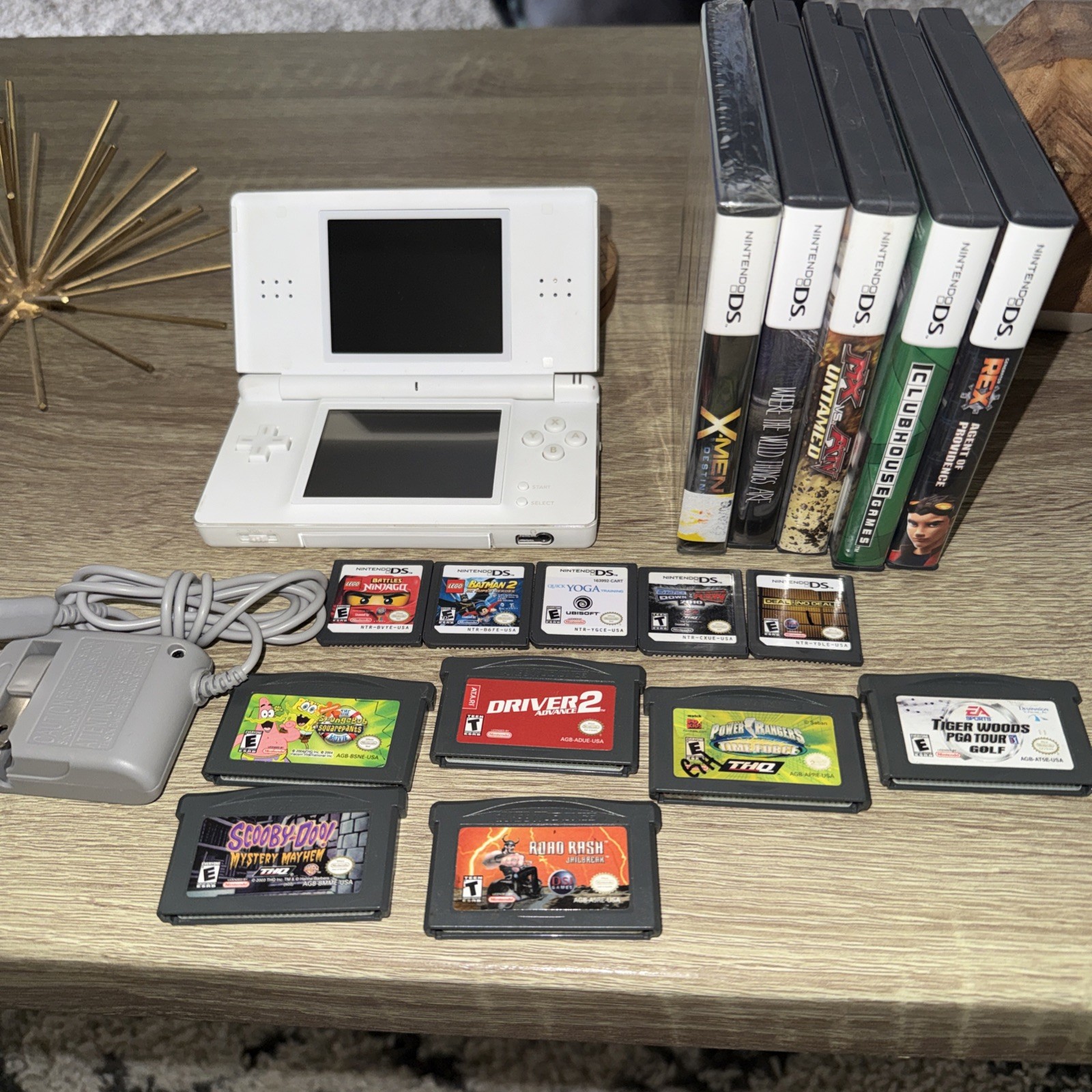 Nintendo DS Lite Polar White Handheld Console System USG-001 With Games*^*^
